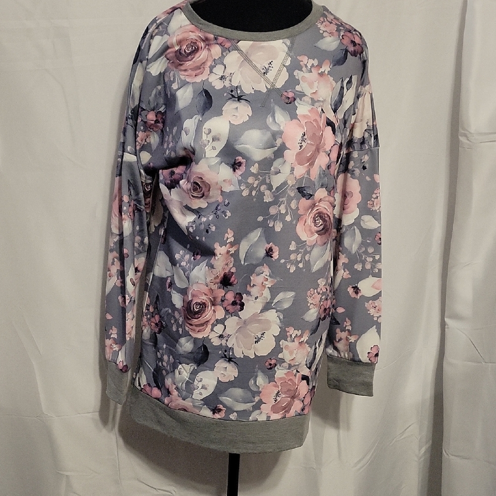Floral Gray Women's Tunic Top